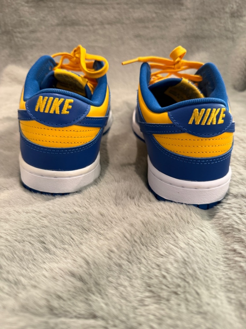Nike Dunk Low UCLA Size 9.5 DD1391-402 NEW With Replacement Box - Picture 6 of 11